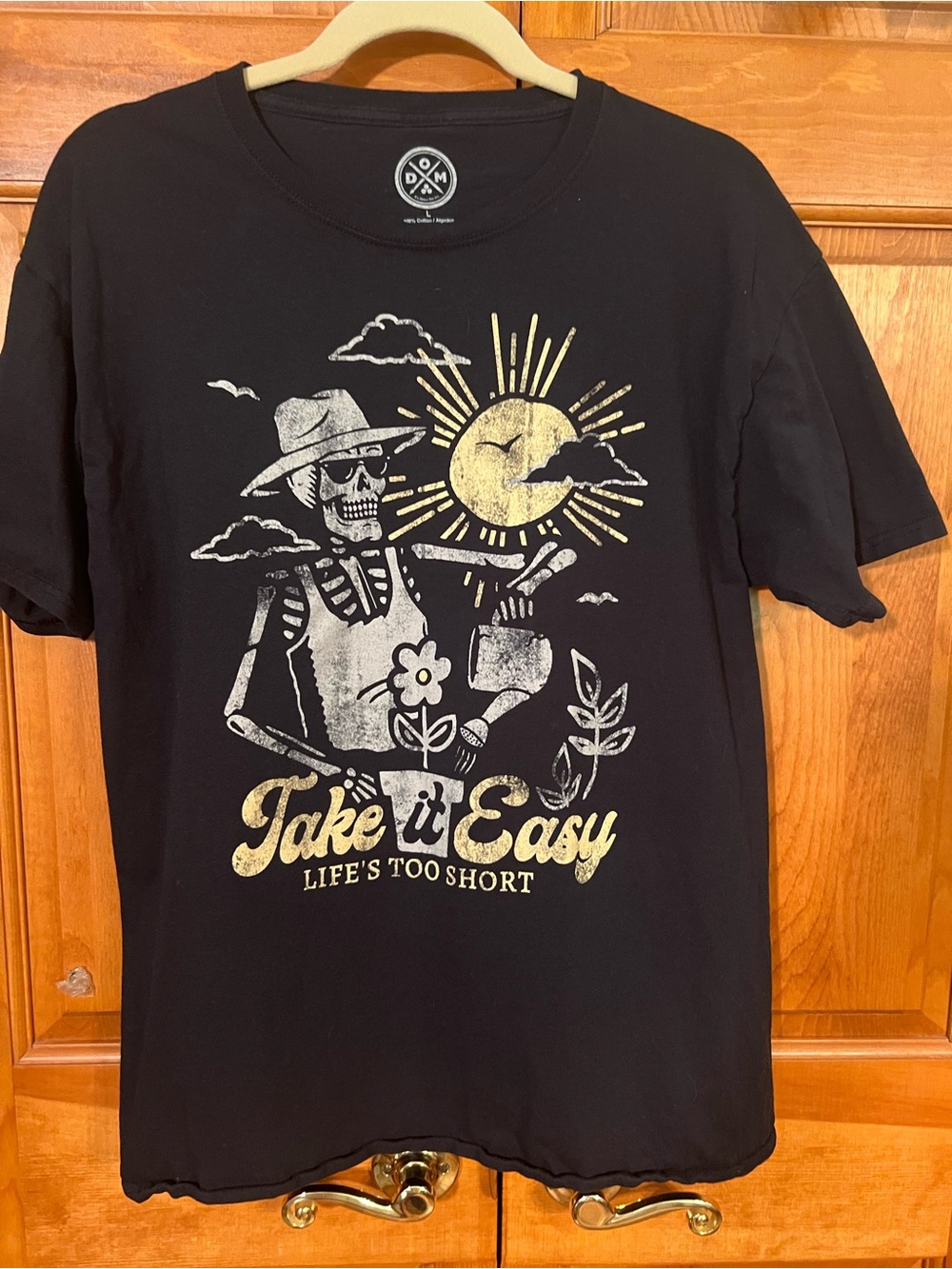Take It Easy Graphic Short-Sleeve Tee — Black
